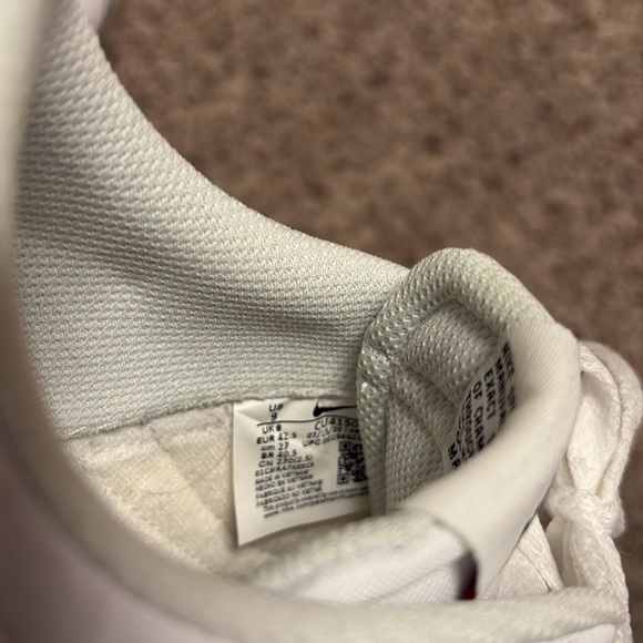 Men’s Nike Court Legacy Shoe - Picture 4 of 4